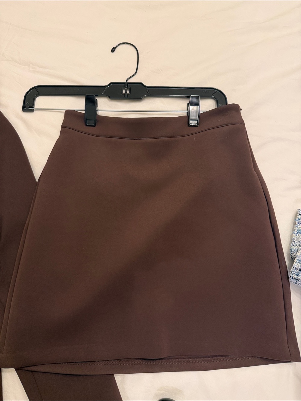 Good American scuba skirt